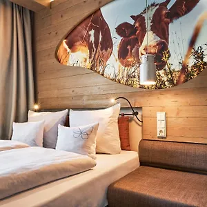 Hotel Cocoon Hauptbahnhof, Munich