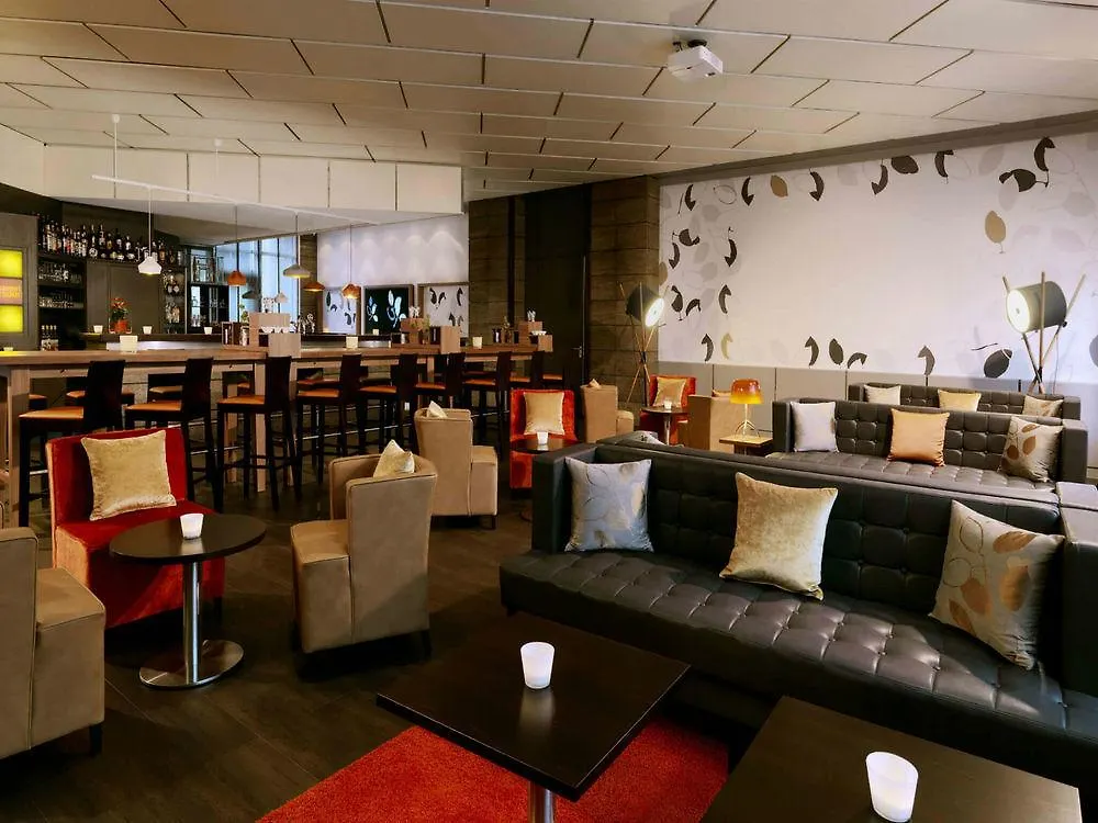 Отель Sheraton Muenchen Westpark Hotel