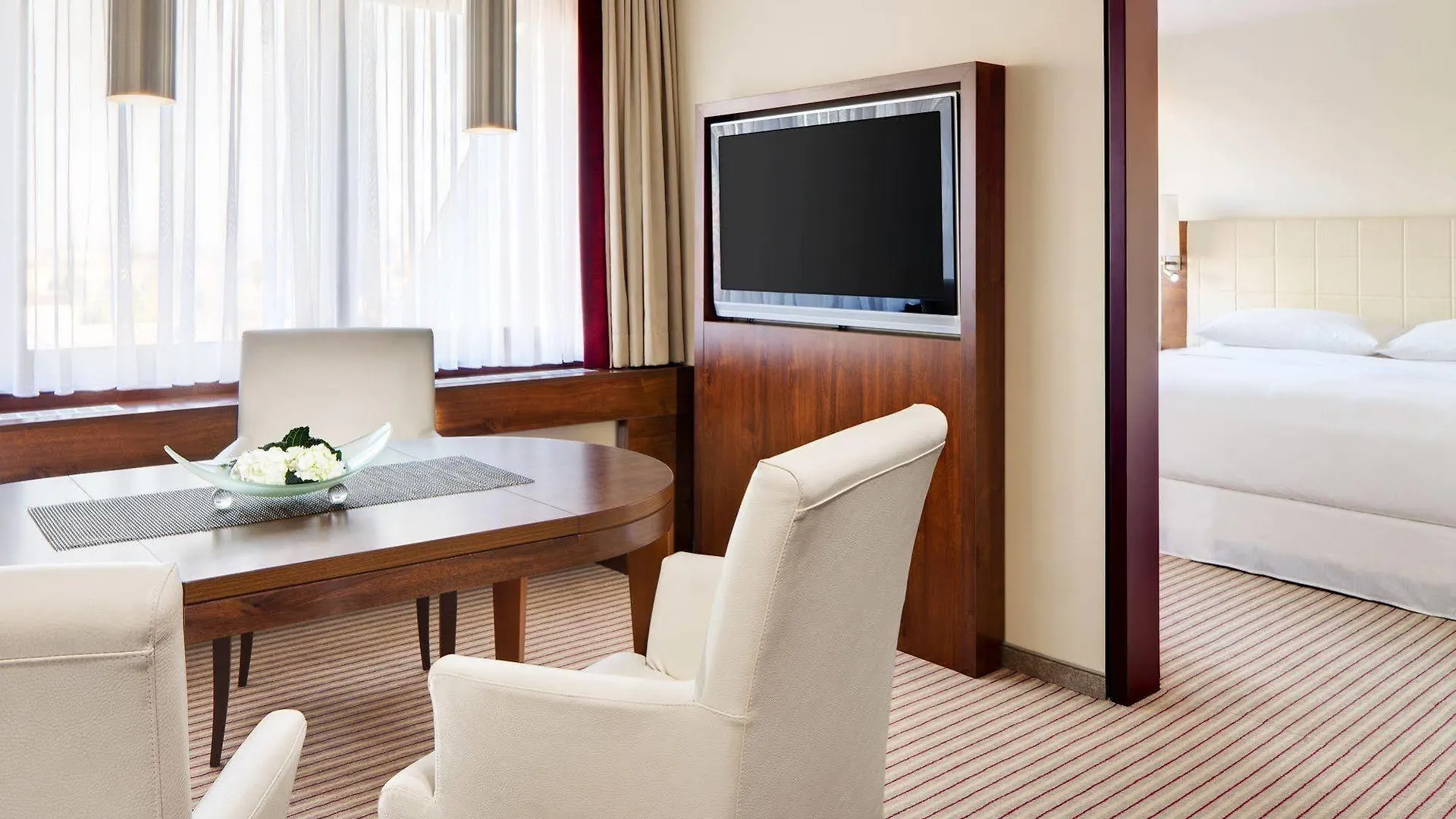 Sheraton Muenchen Westpark Hotel 4*, Munich